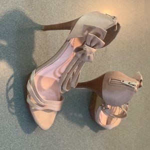 Chinese Laundry, 7.5m, 5 inch heels, dress sandal - tan